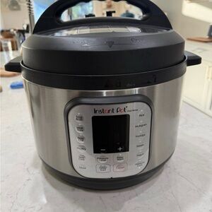 Instant Pot Duo Nova Black and Silver Pressure Cooker